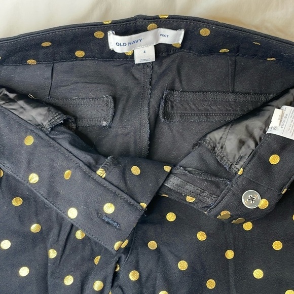 OLD NAVY Women’s Black with Gold Dots Pixie Stretch Ankle Pants Size 4 - Picture 3 of 10